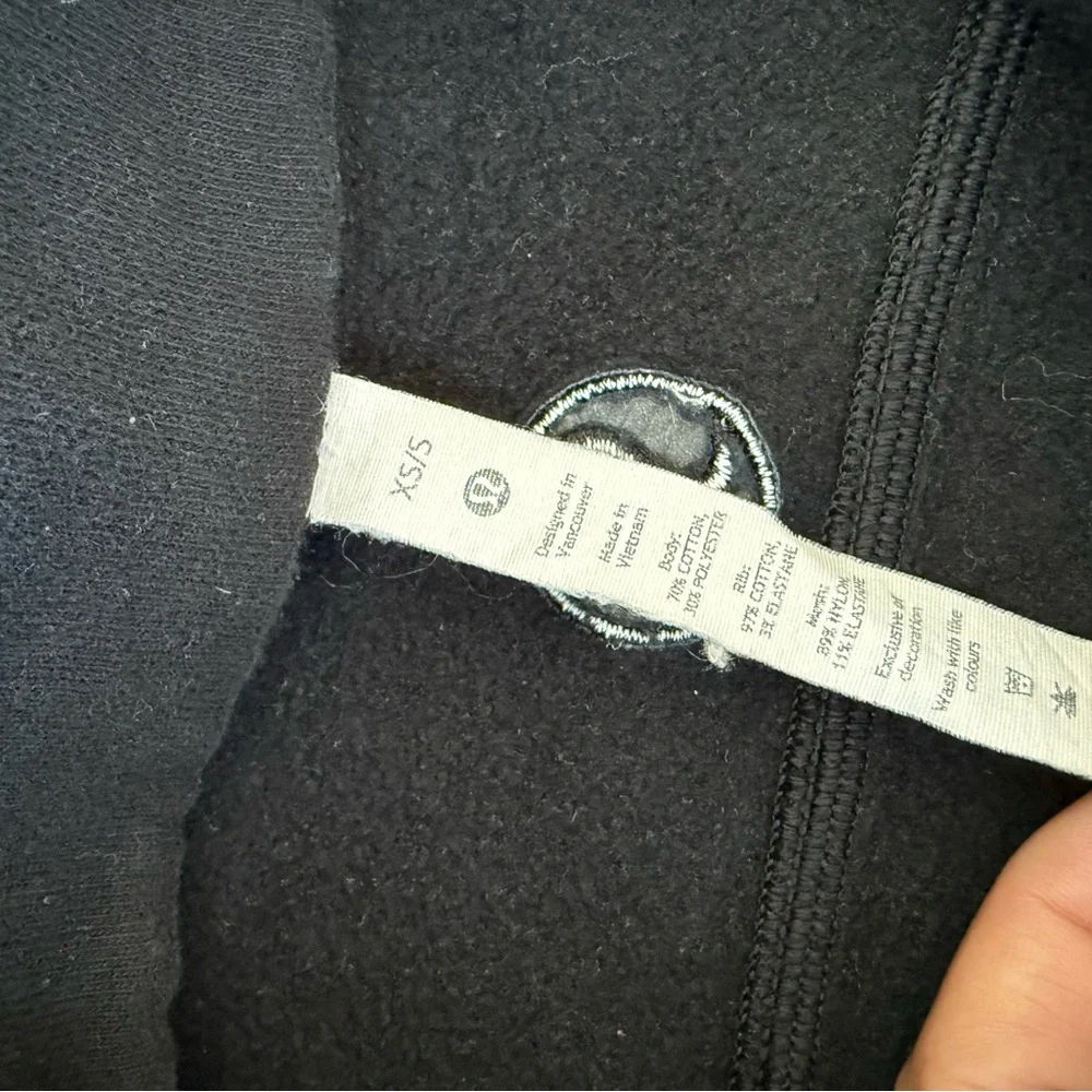 lululemon athletica womens Zip-Up Black Sweater - Picture 2 of 4